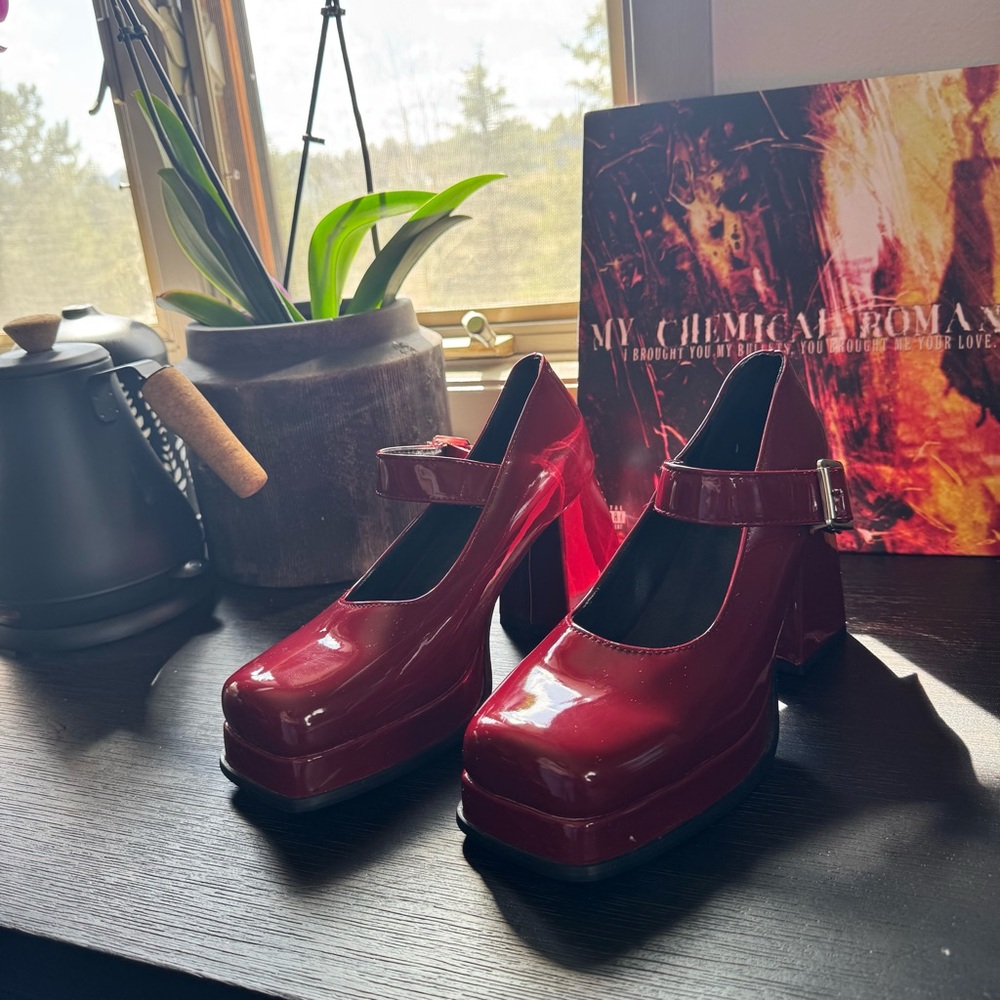 Red Mary Janes (Platform)